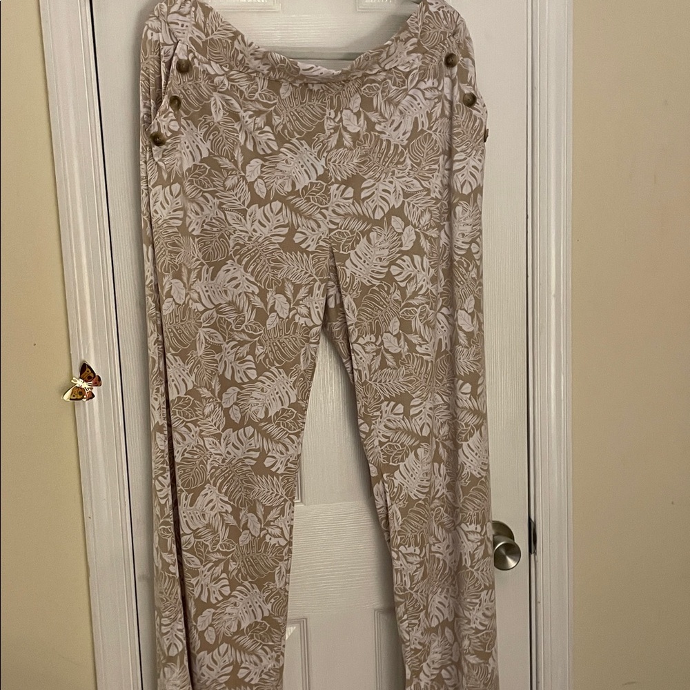 Robert Louis Beige and White Patterned Pants XL